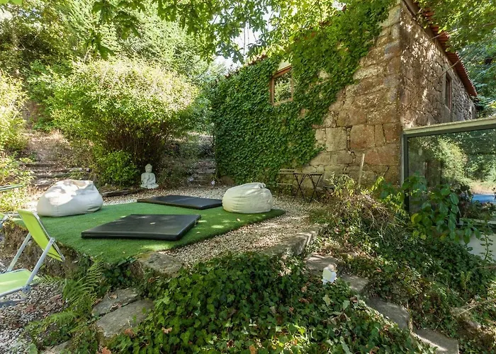 Forest House Casinha Do Carvalhal 维拉·诺瓦·达·塞尔维尔